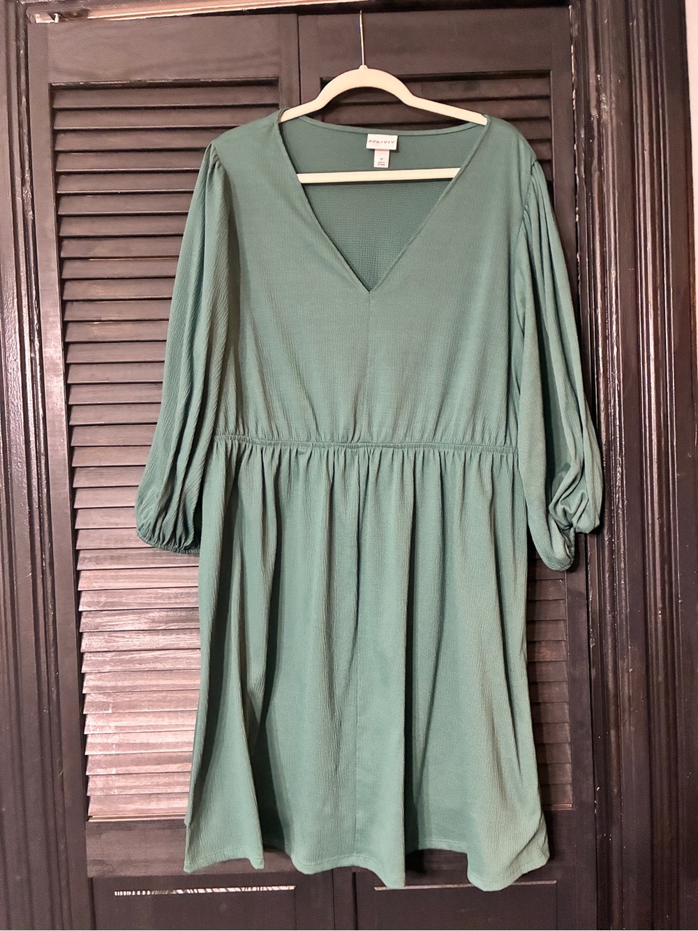 Ava & Viv Sage Green V-Neck Smocked Waist Dress